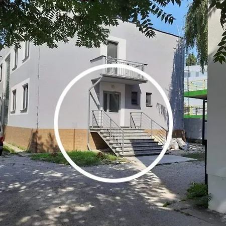 Living Bratislava & Bus Station Homestay Bratislava
